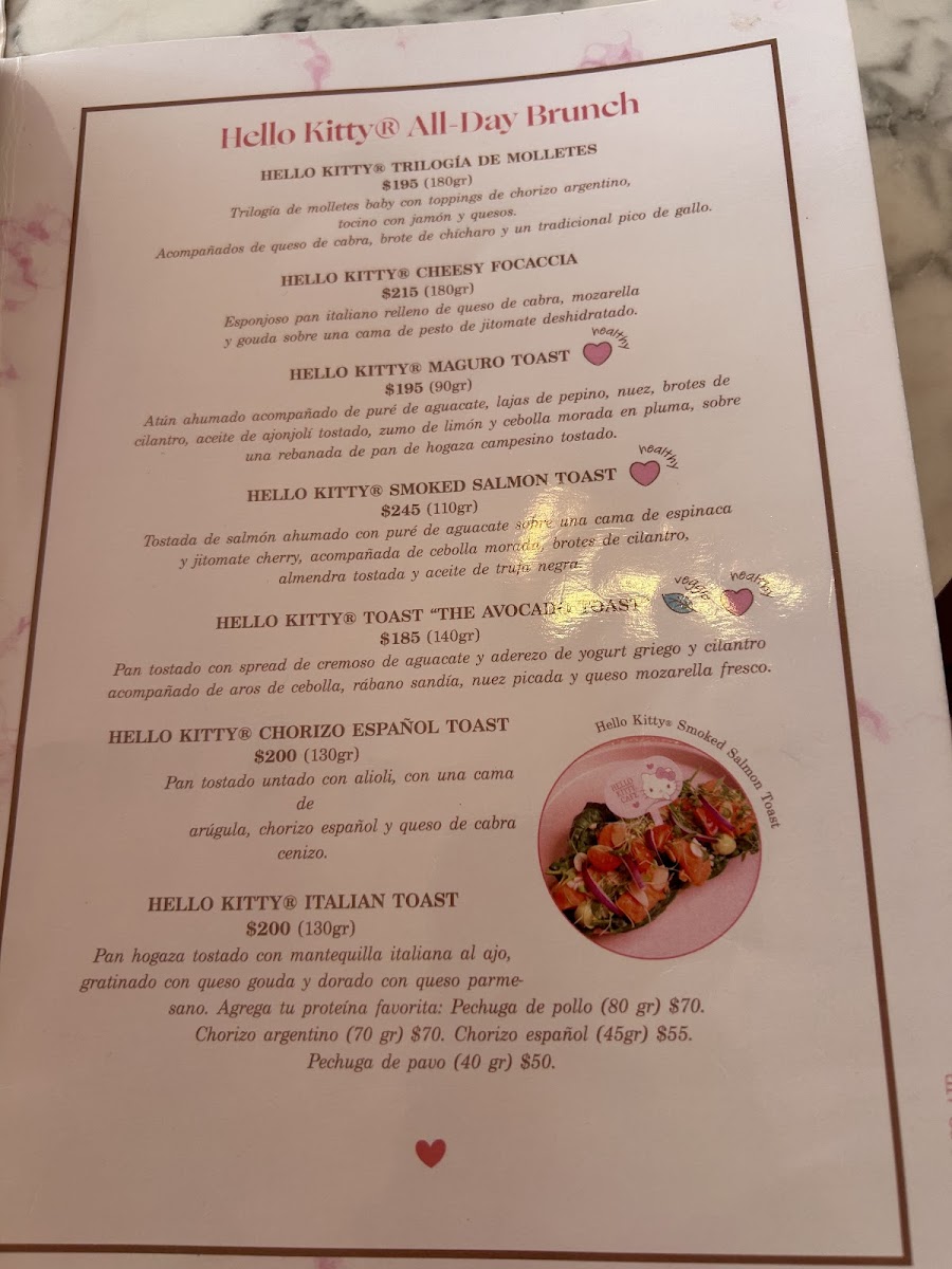 Hello Kitty Cafe - 10