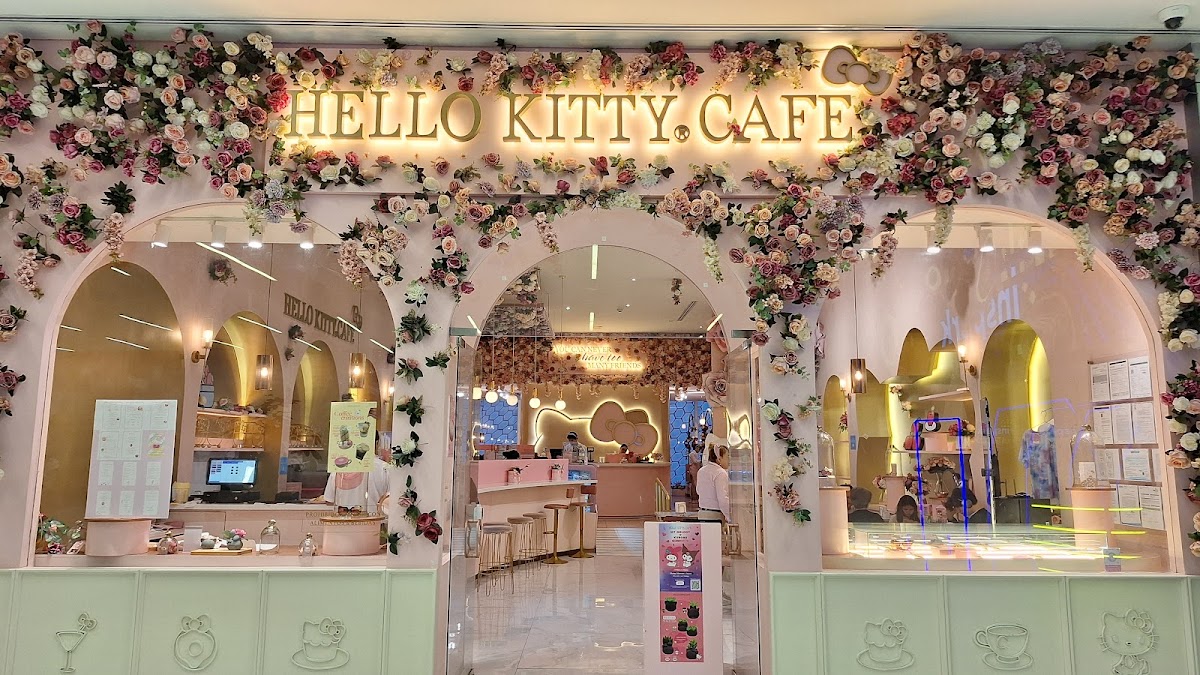 Hello Kitty Cafe