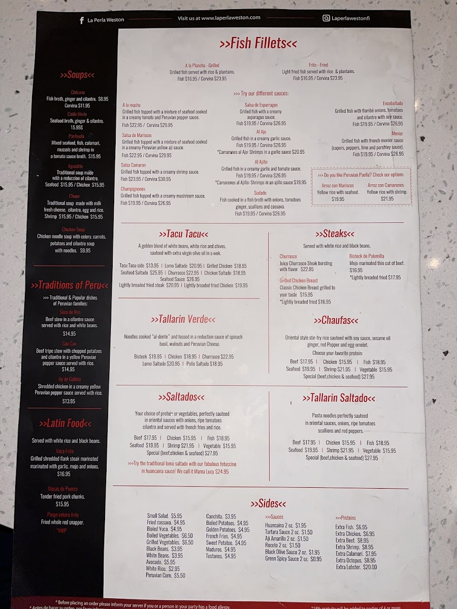 La Perla Seafood Bar & Grill - 9