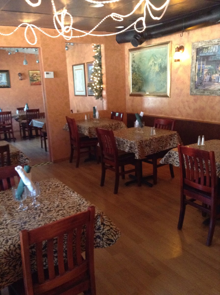 Nook & Cranny Restaurant