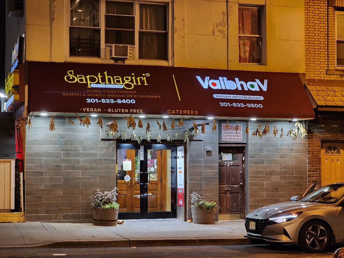 VaibhaV Indian Restaurant & Caterers