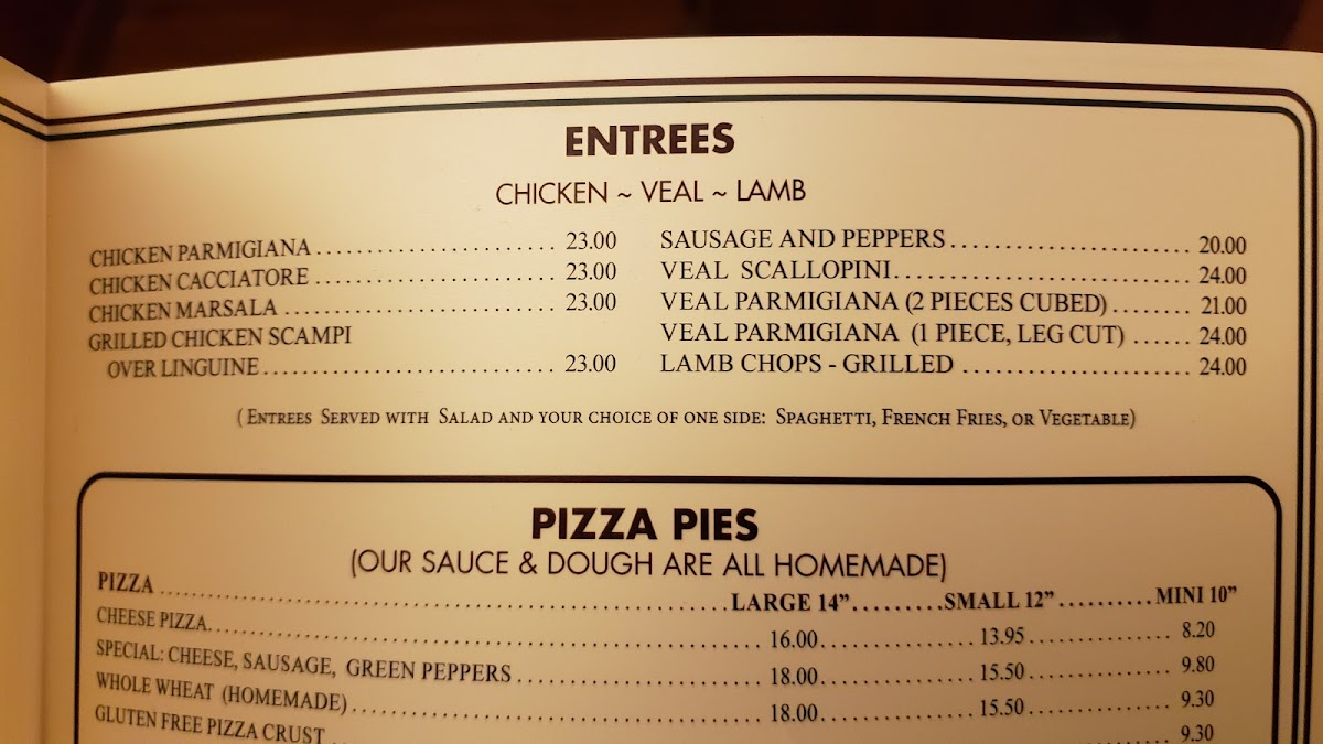 Vic's Italian Restaurant - 8