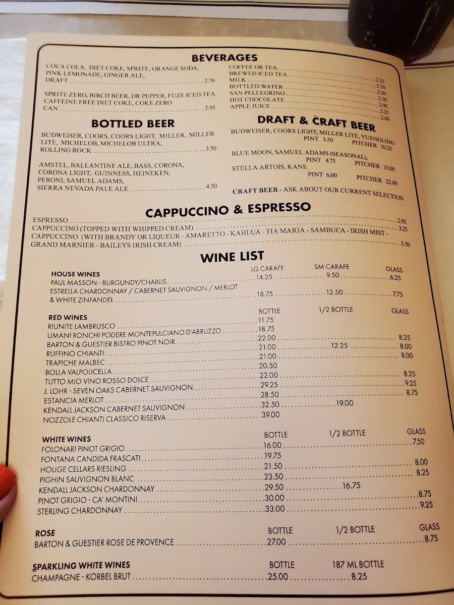 Vic's Italian Restaurant - 9