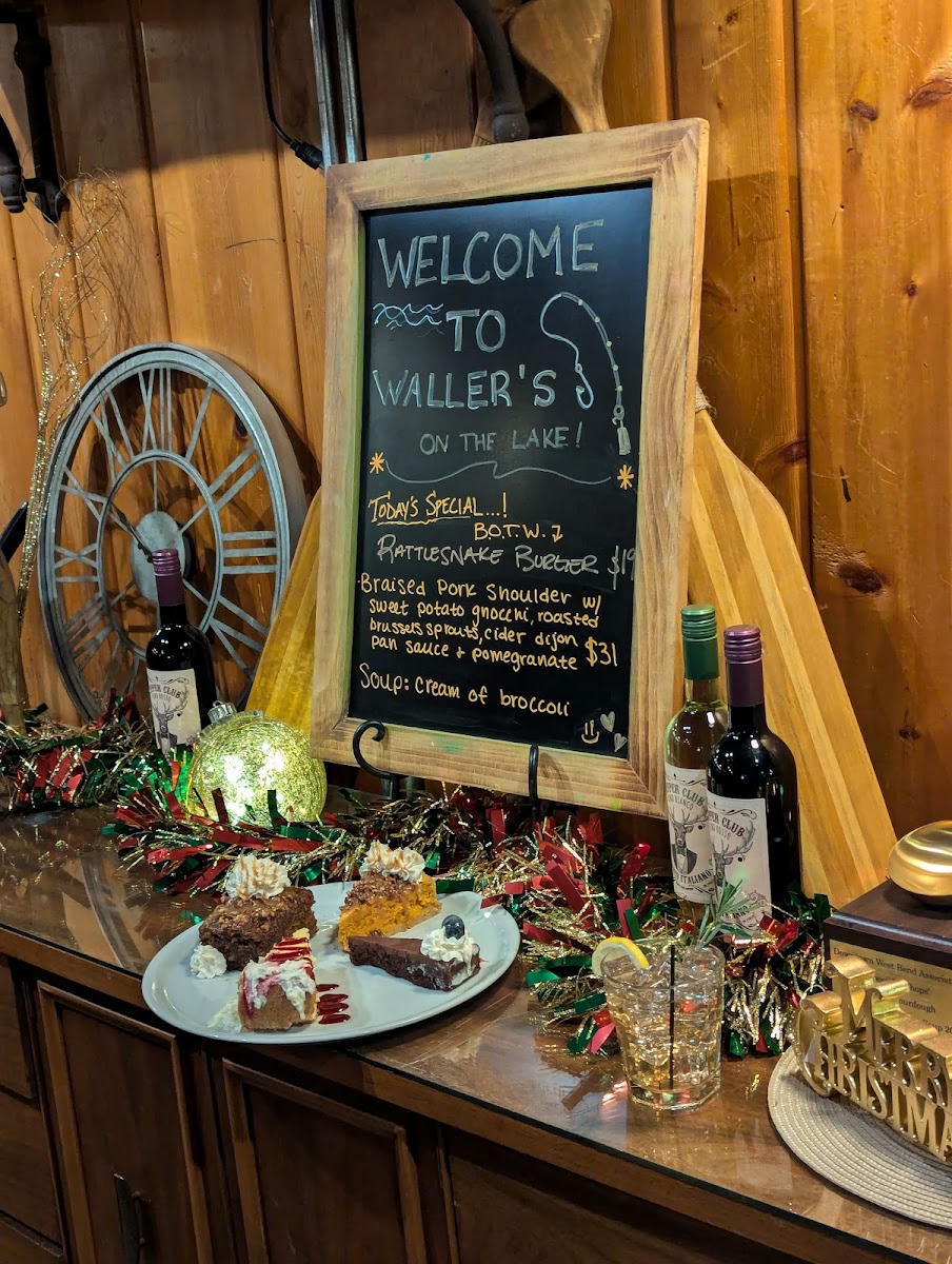 Waller's on the Lake - 7