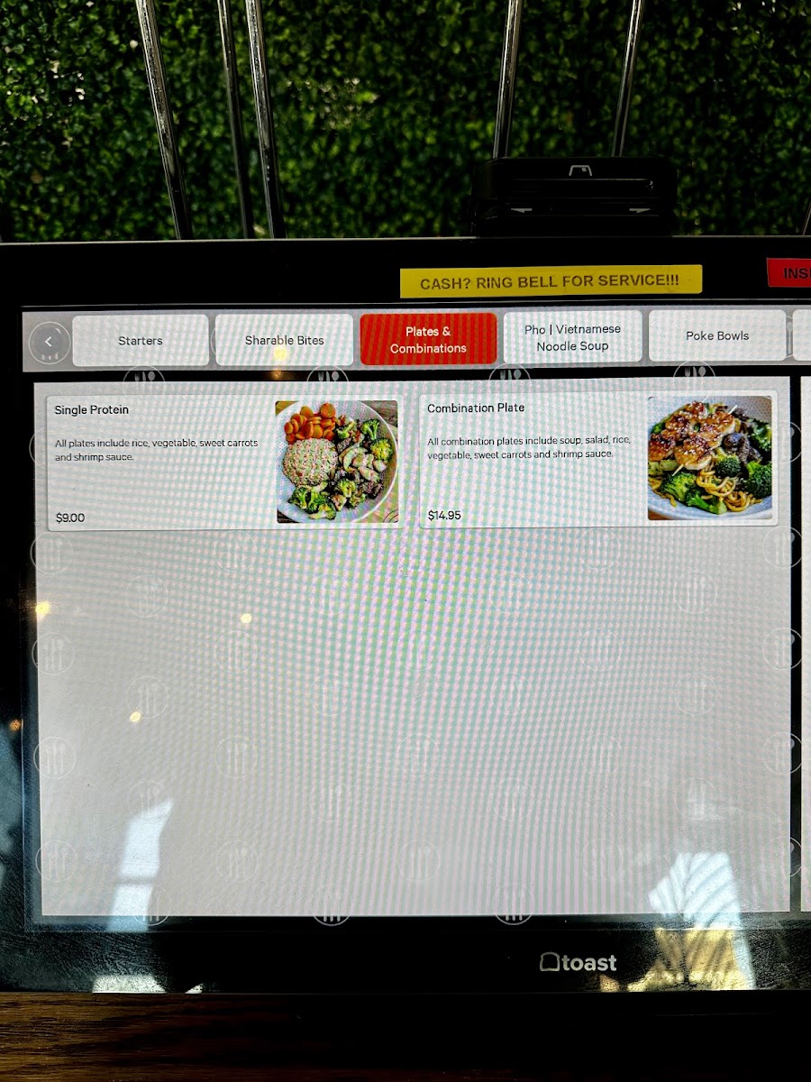 Bé-Em Asian Kitchen - 5