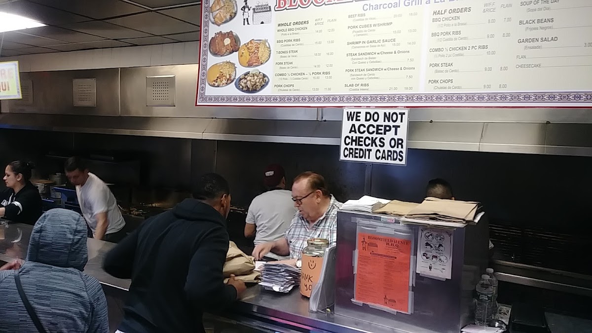 Bloomfield Avenue BBQ - 8