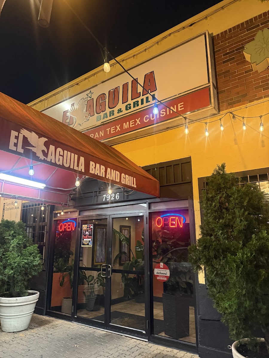 El Aguila Restaurant