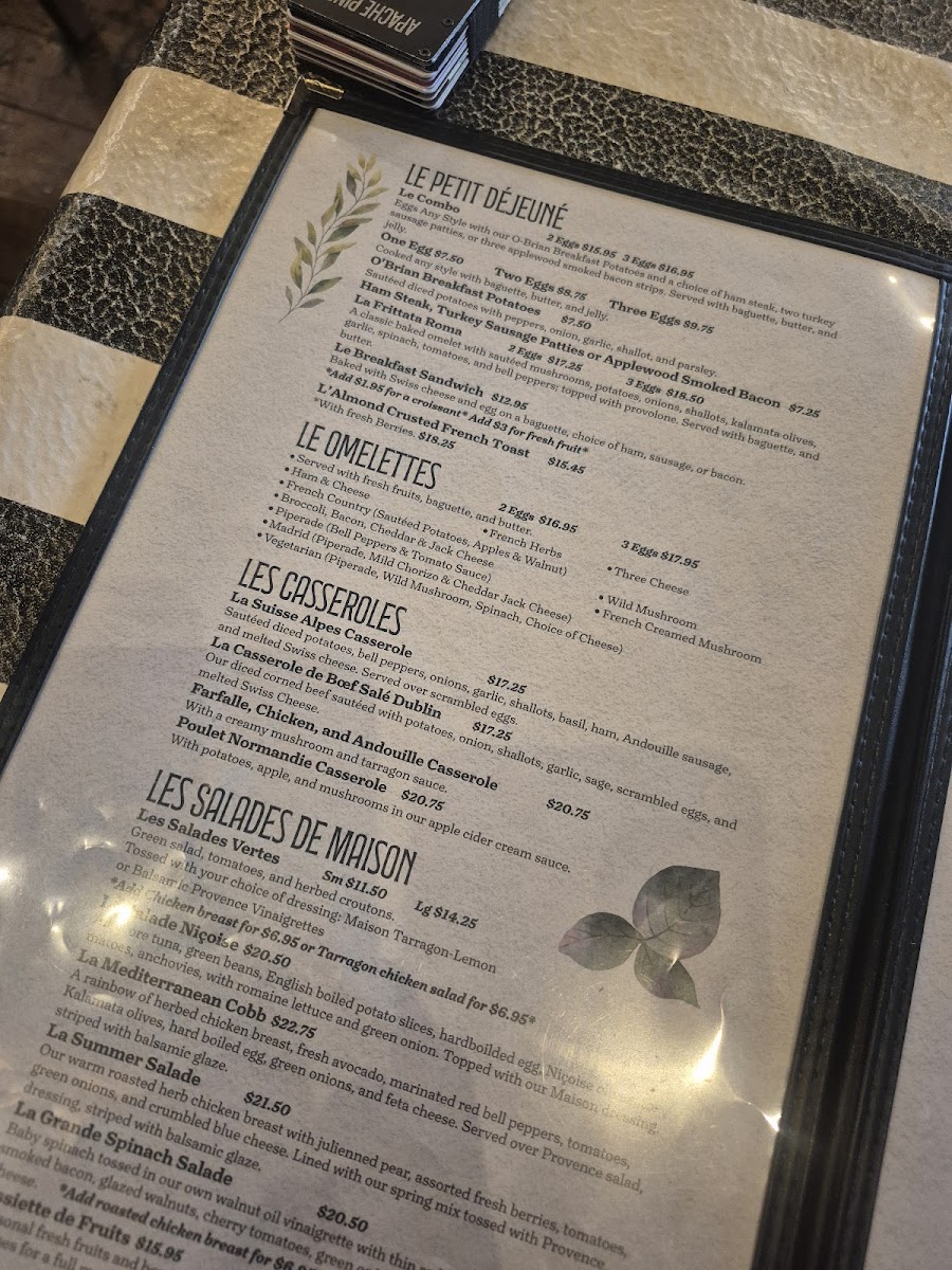 La Baguette French Bistro - 10