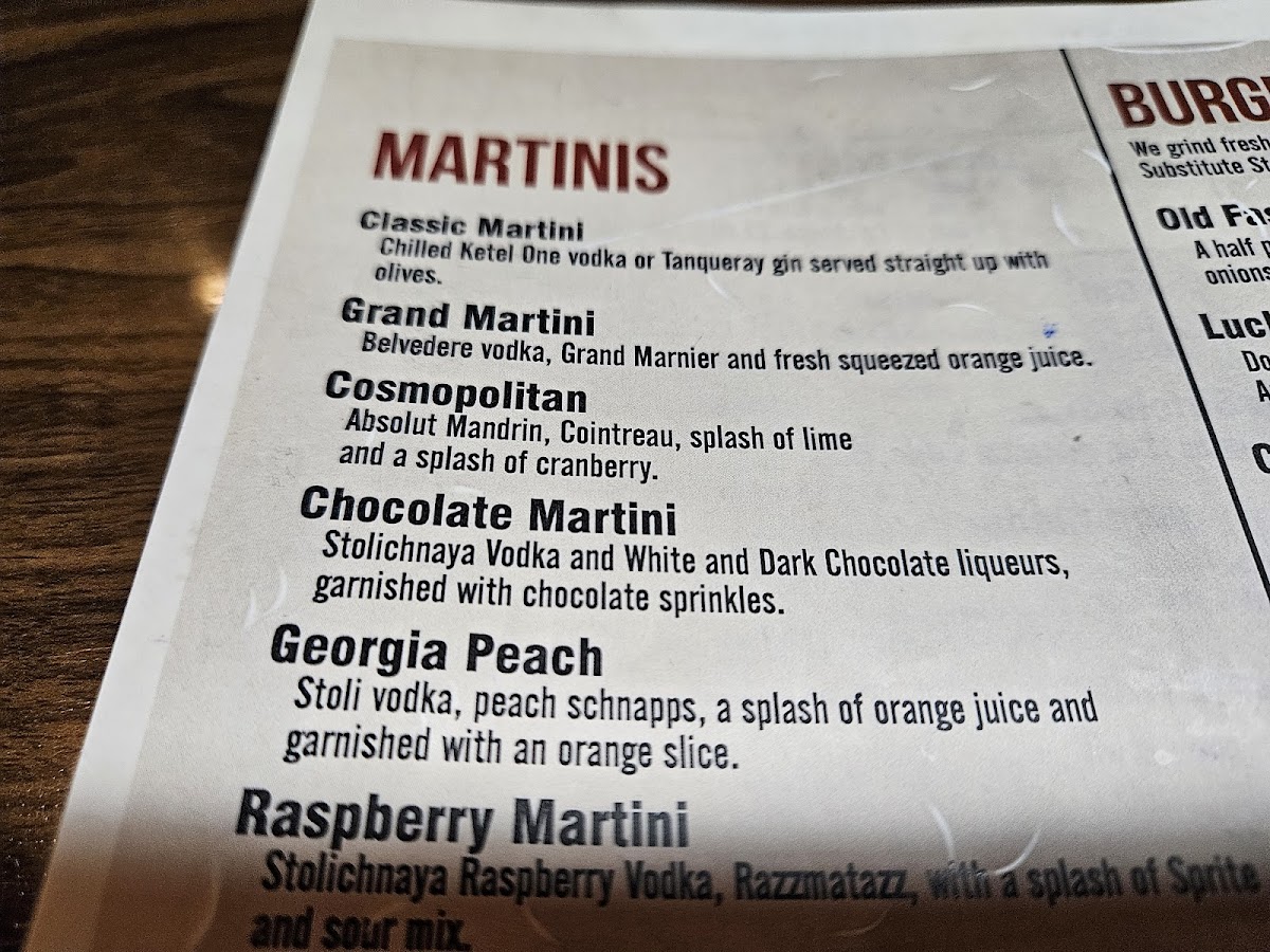 Lucky's Steakhouse - 6