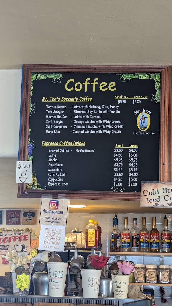 Mr Toots Coffeehouse - 8