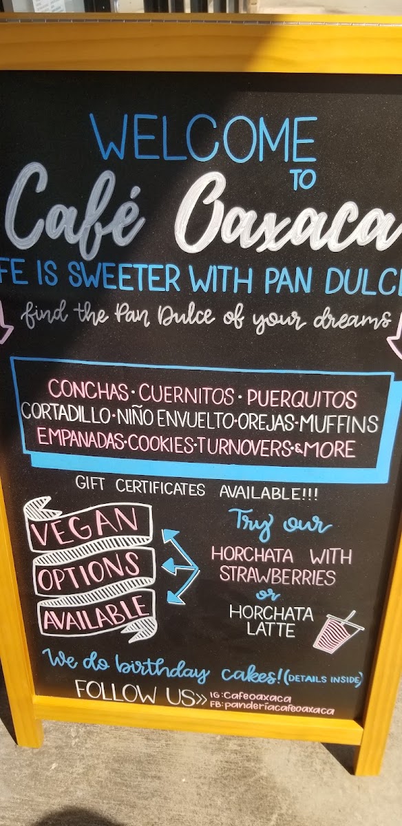 Panaderia Cafe Oaxaca - 5