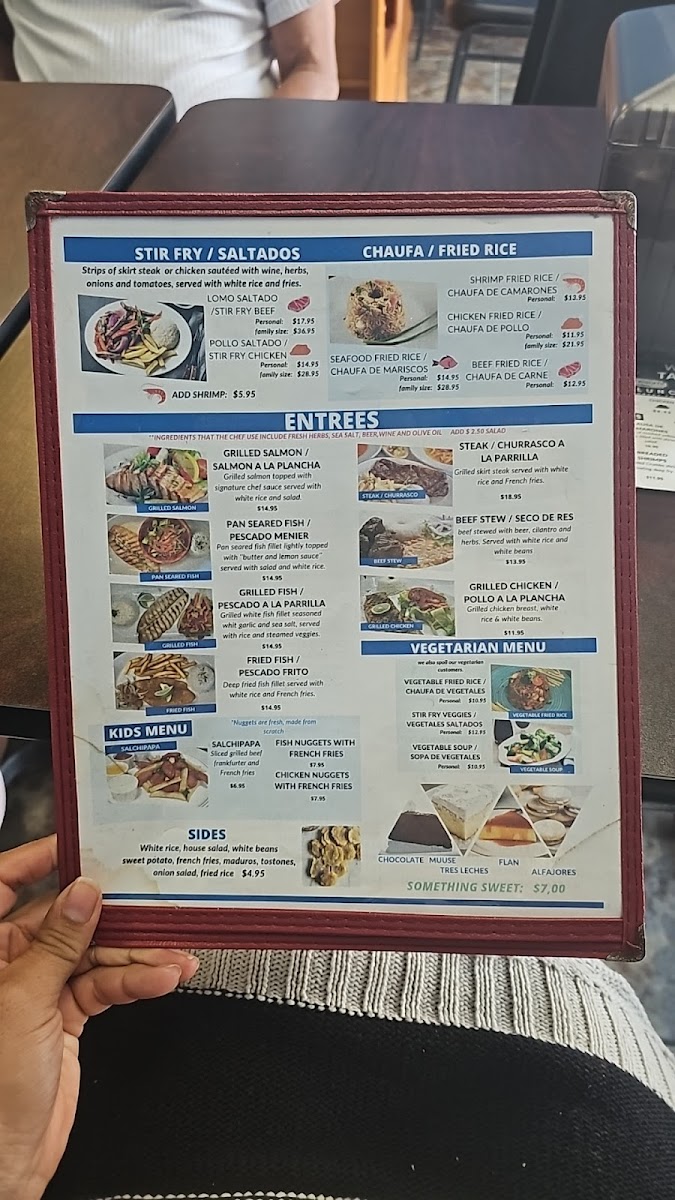 El Buzo Peruvian Cuisine - 7