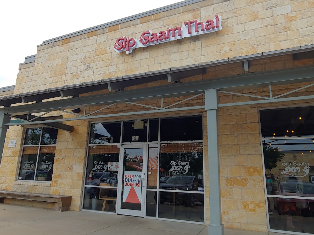 Sip Saam Thai