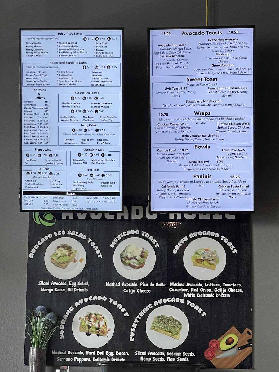 Skimos Coffee Shop - 2