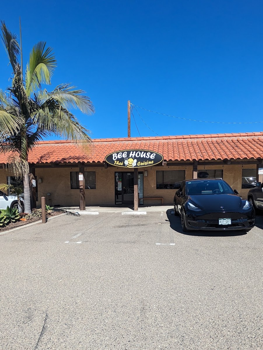 Bee House Thai Cuisine