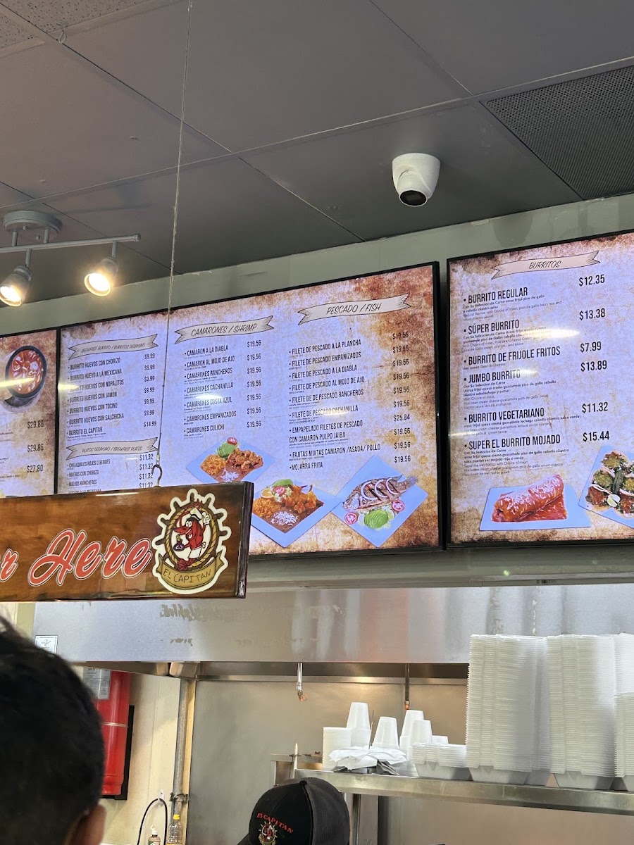 Mariscos y Taqueria El Capitan - 7