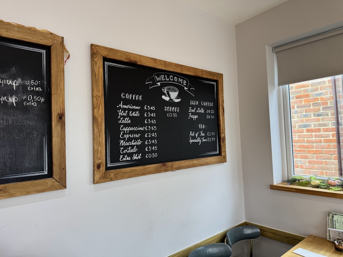 Harvel House Farm Cafe - 9