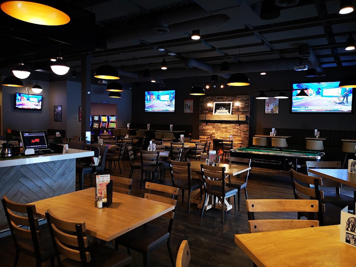 Smitty's Restaurant & Lounge - Winnipeg Henderson