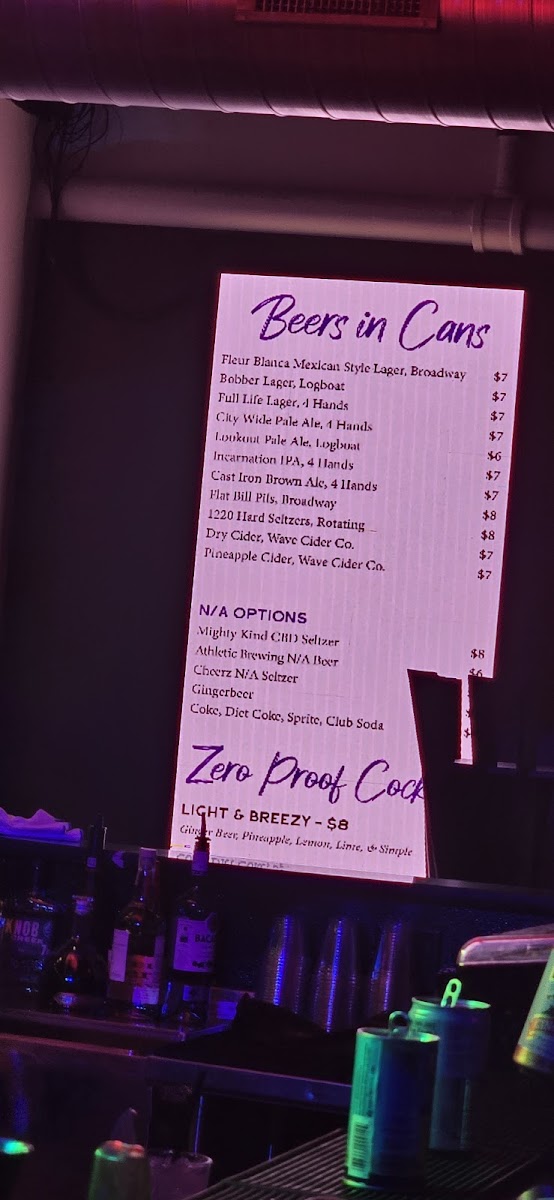 Sophie's Artist Lounge - 1