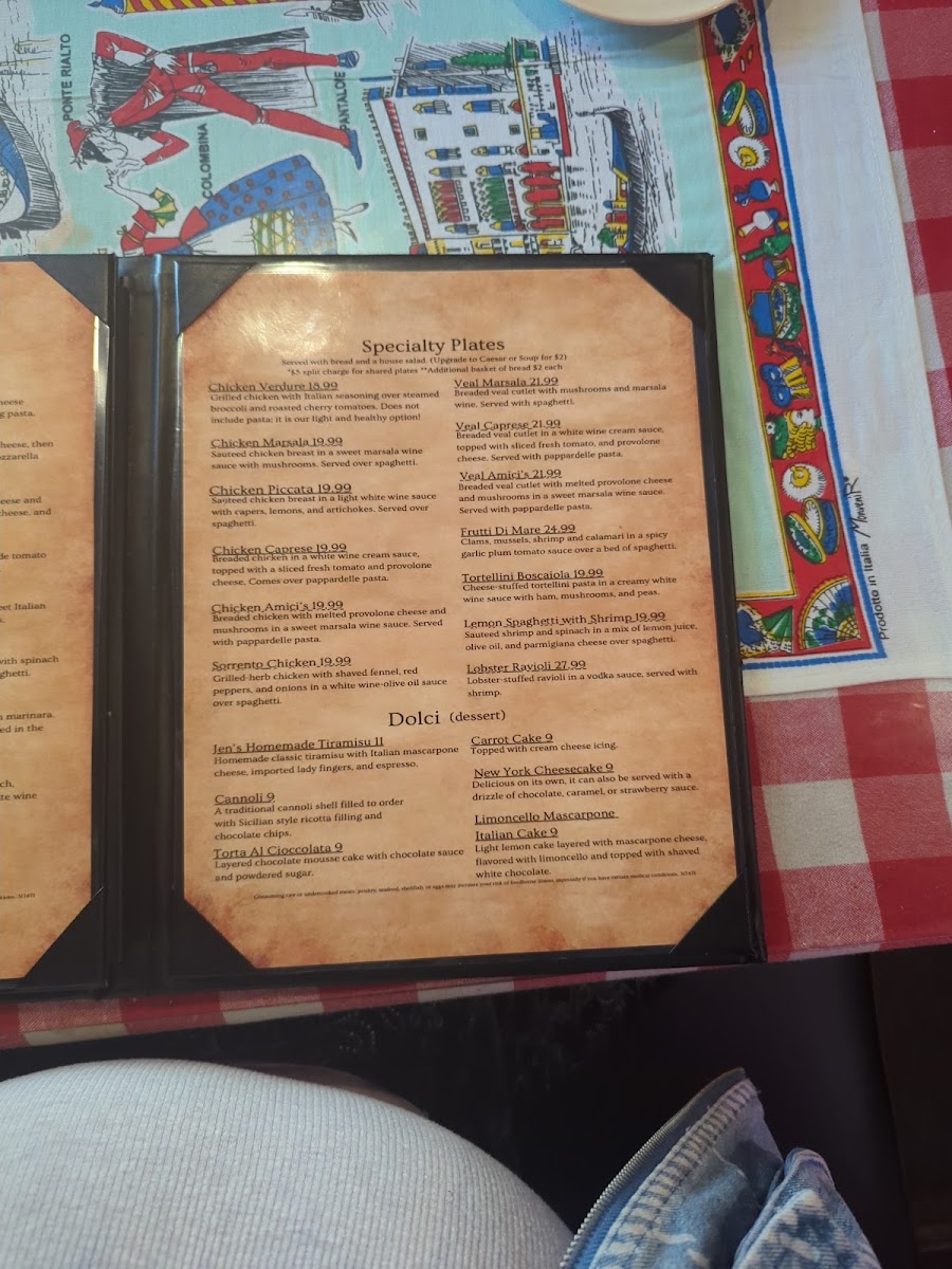 Amici's Italian Bistro - 5