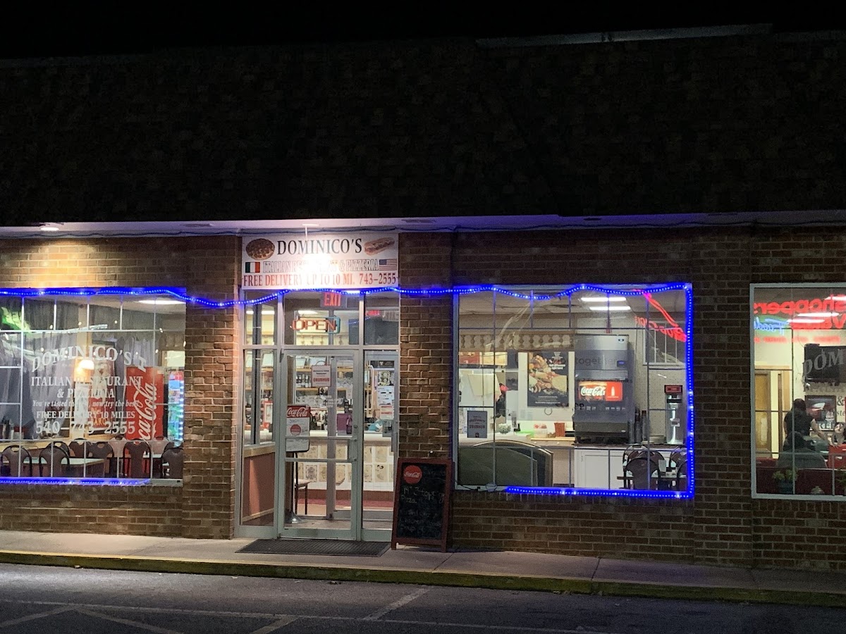 Dominico's Italian Restaurant and Pizzeria