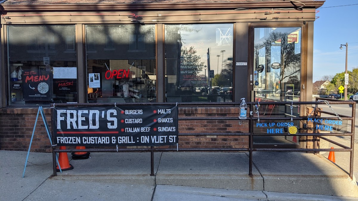 Fred's Frozen Custard & Grill