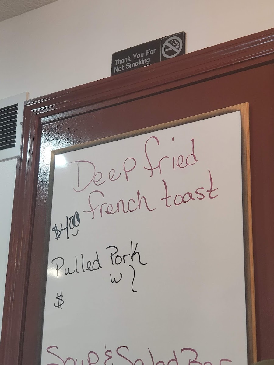 Lj's Garden Cafe - 8