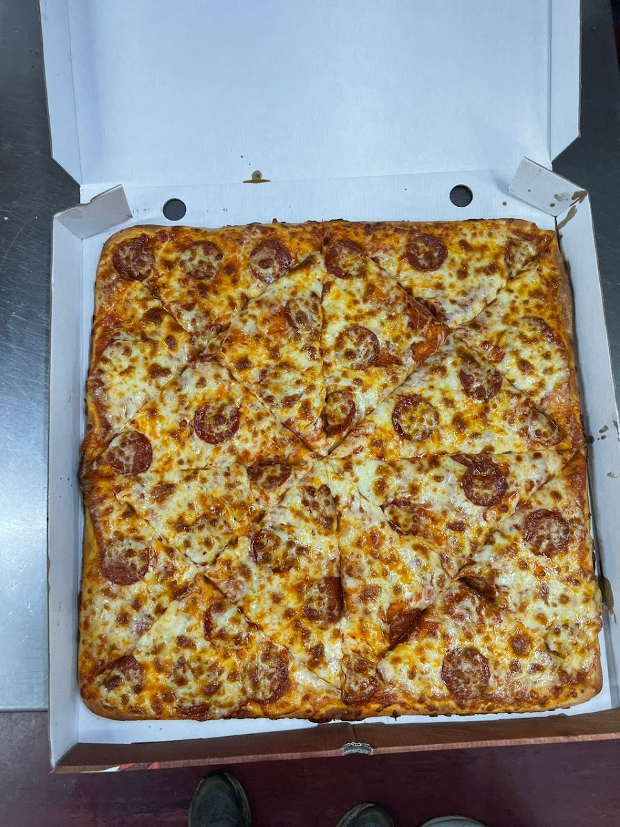 Square Pizza Bredbury