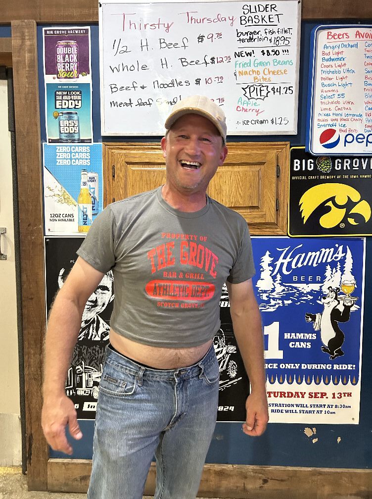 The Grove Bar & Grill - 7