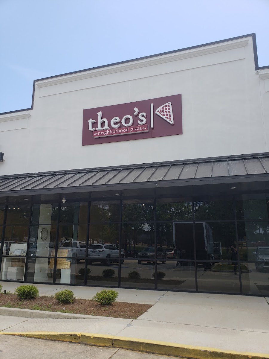Theo's Neighborhood Pizza, Covington