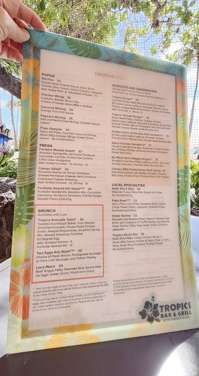 Tropics Bar & Grill - 4