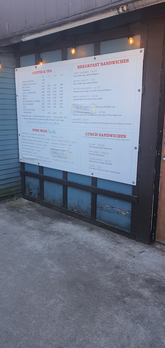 Ampersand Cafe on Alki - 9