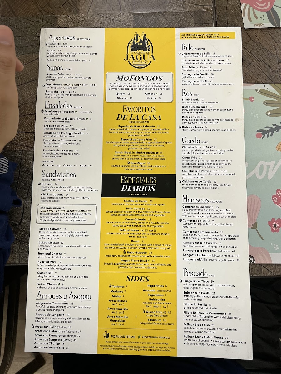 El Castillo De Jagua Restaurant - 1