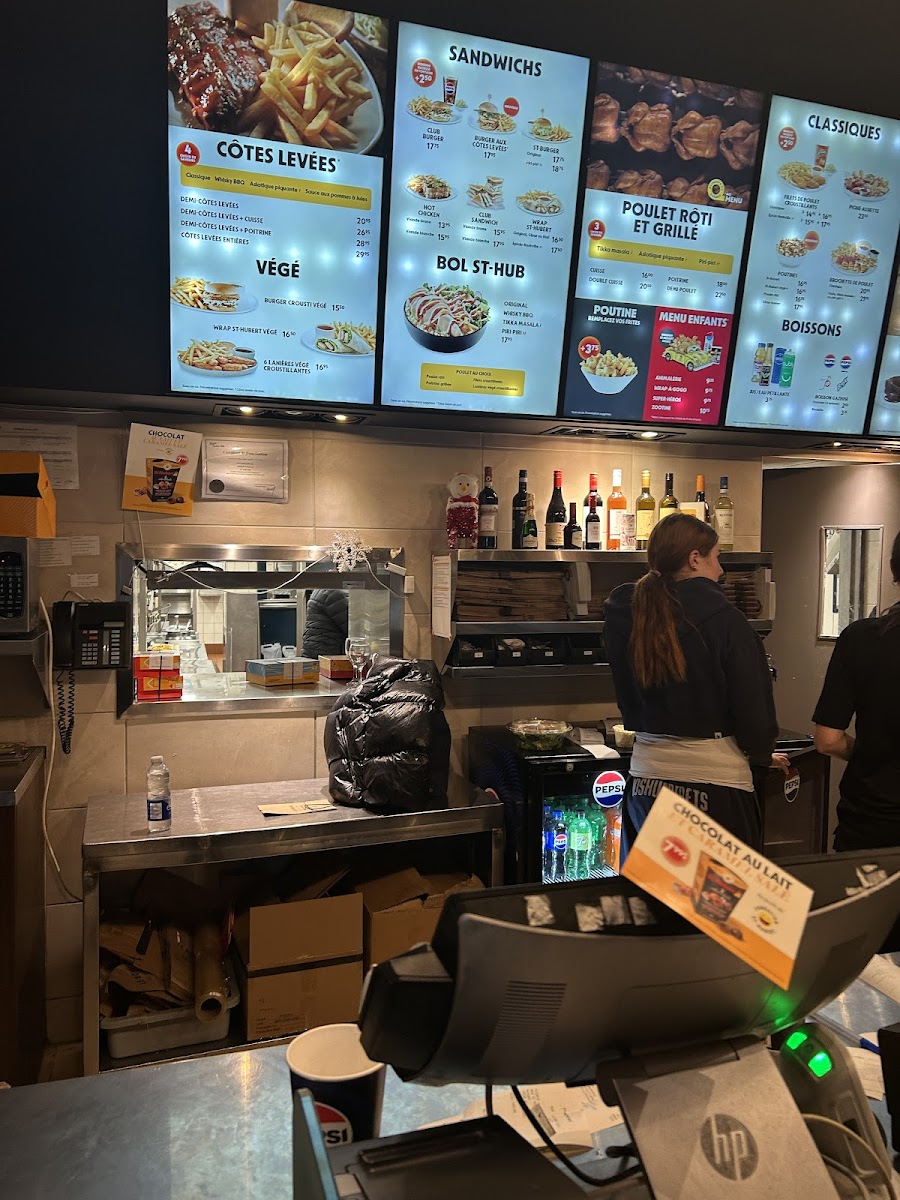 Express St-Hubert - 2