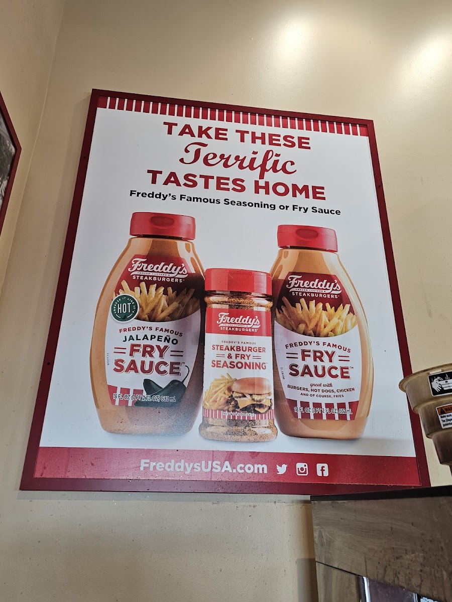 Freddy's Frozen Custard & Steakburgers - 6