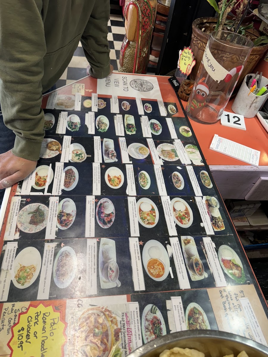 Bangkok Thai Restaurant - 7