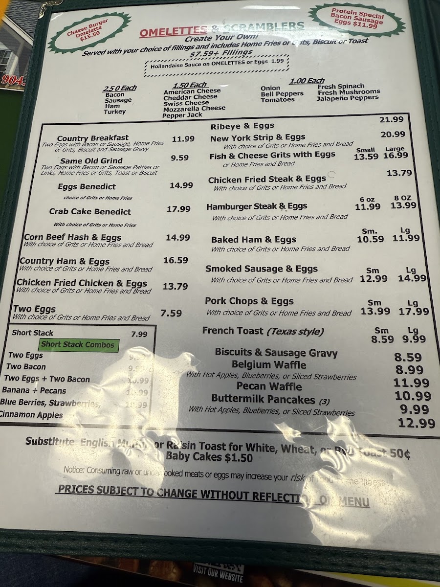 Grinder's American Diner - 8