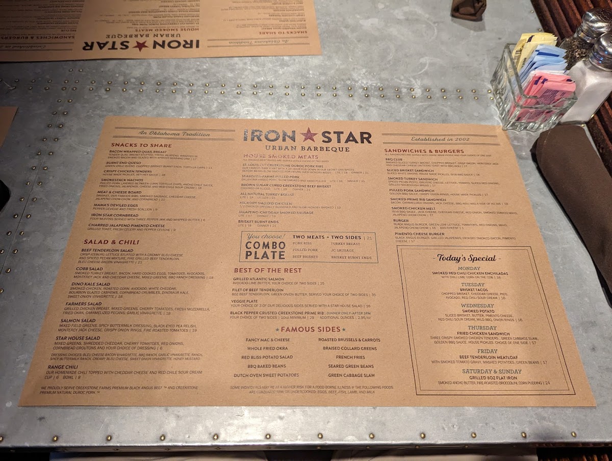 Iron Star Urban Barbecue - 5