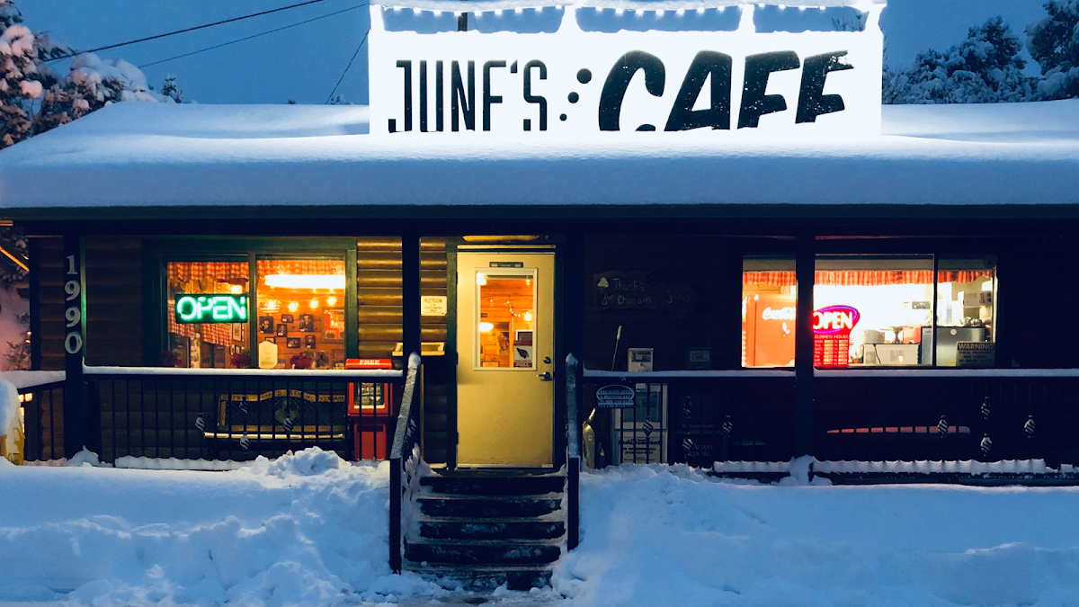 June's Cafe