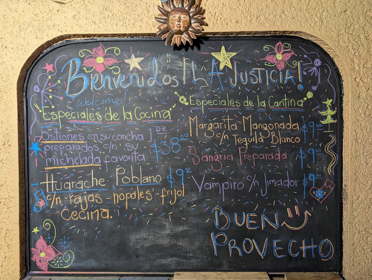 La Justicia Restaurant - 2