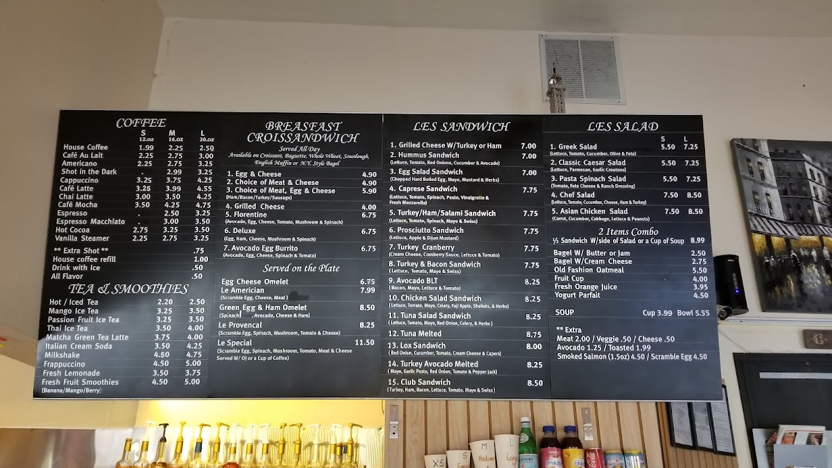 Le Croissant Cafe - 5