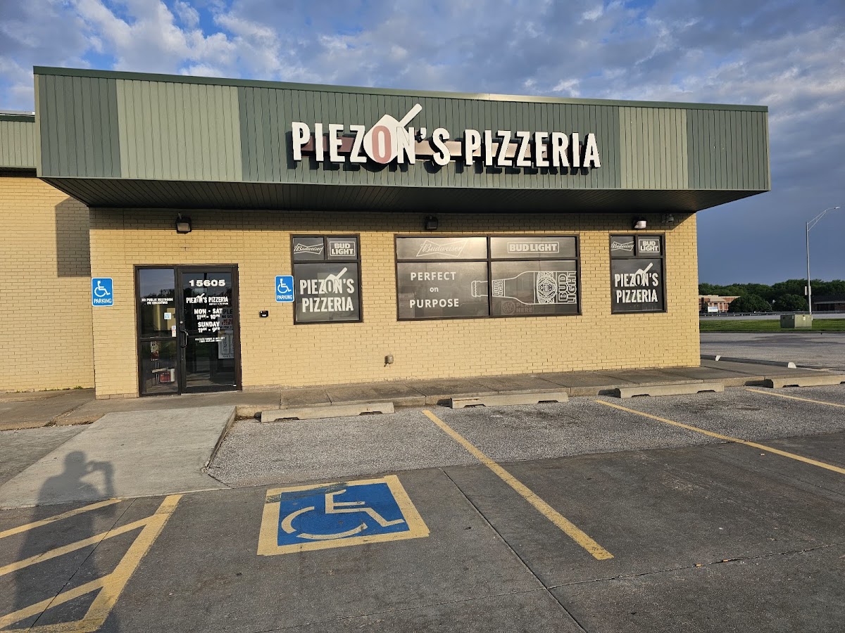 Piezon's Pizzeria