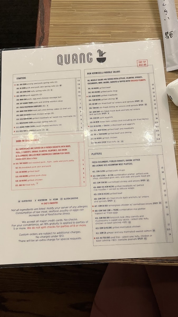 Quang Restaurant - 9