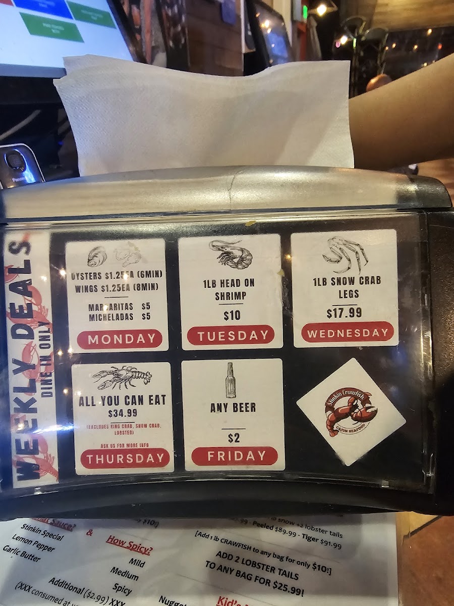 Stinkin Crawfish of Lakewood - 7