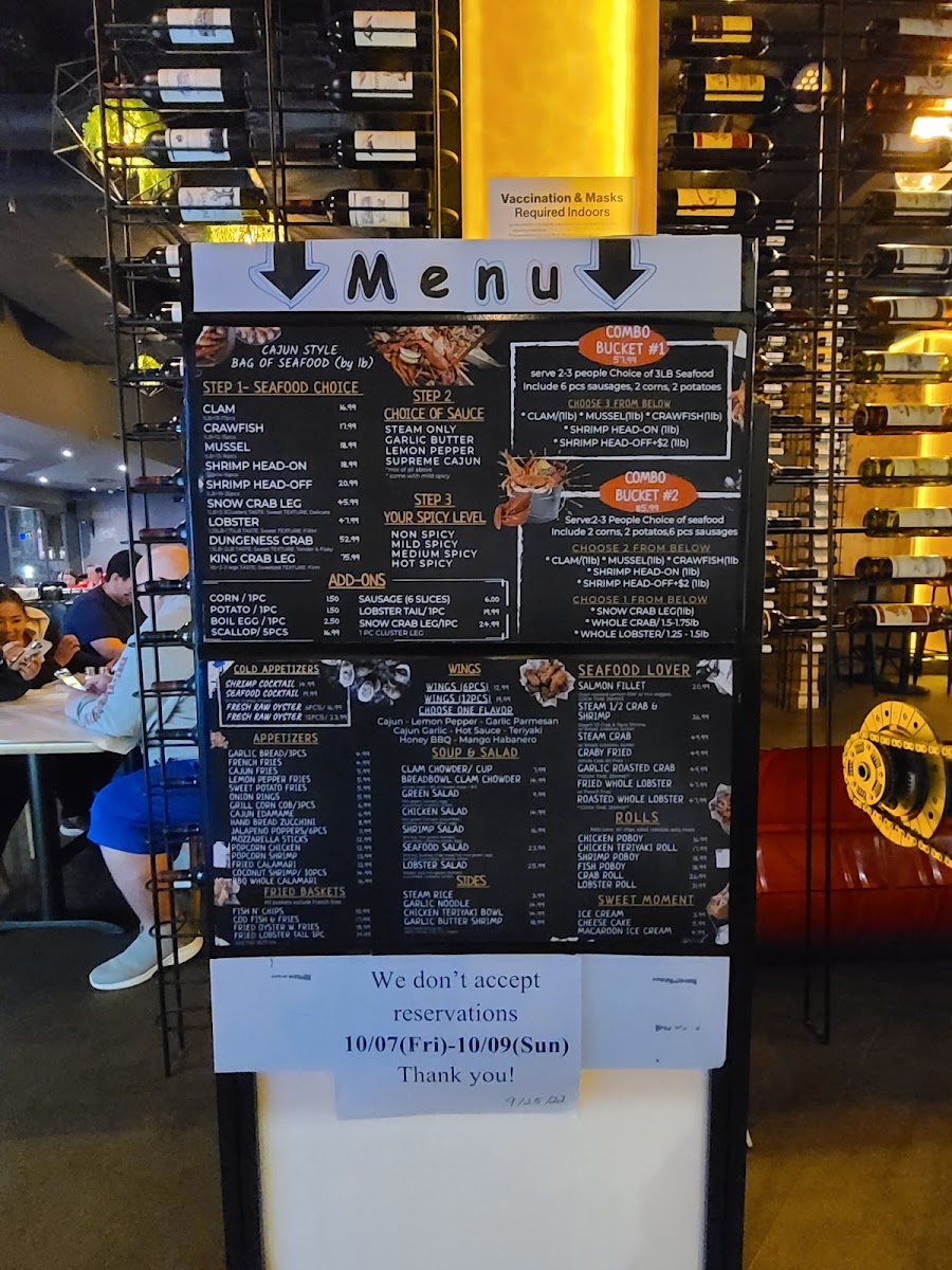 Supreme Crab Seafood Buffet - 2