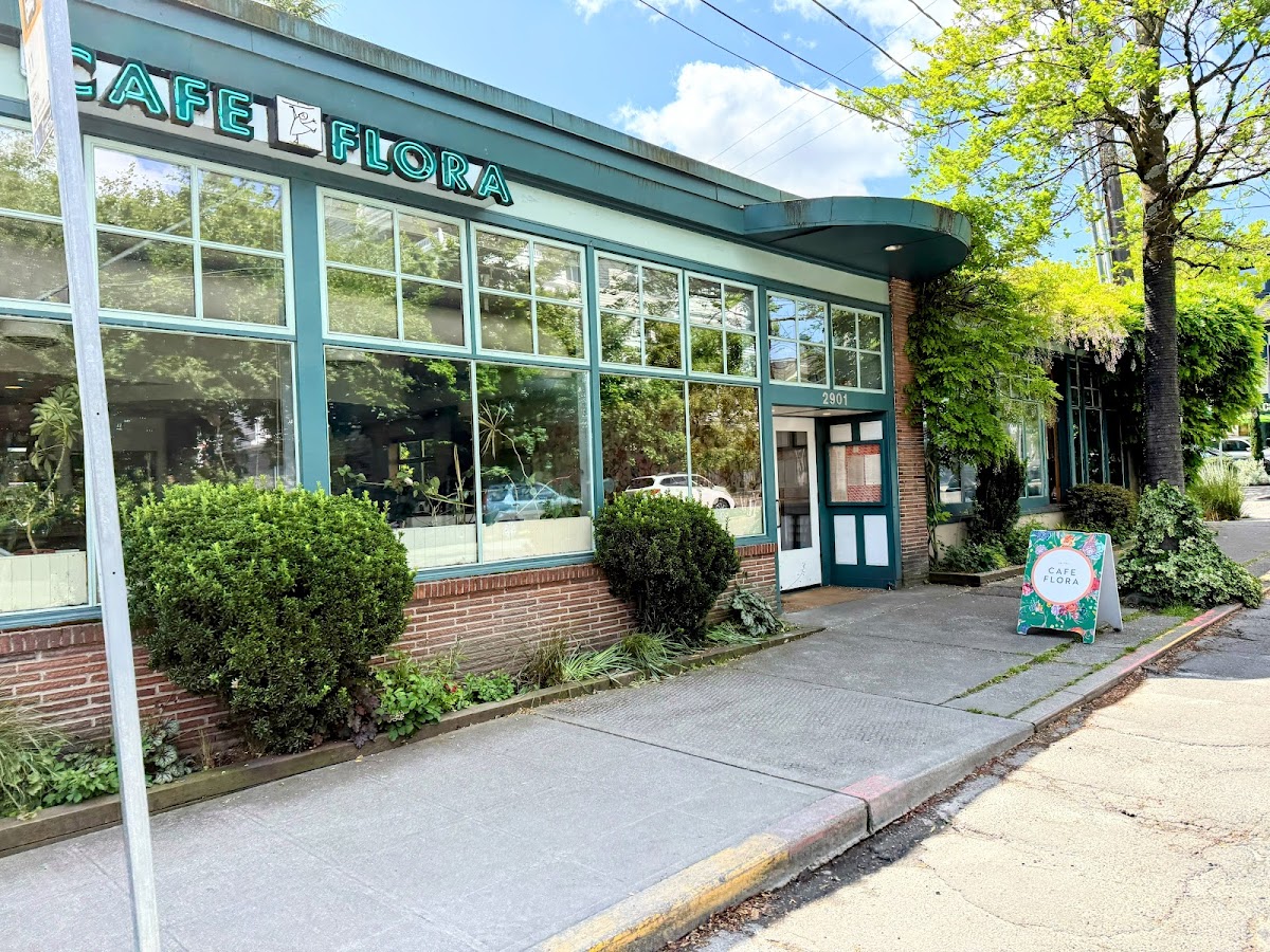 Cafe Flora