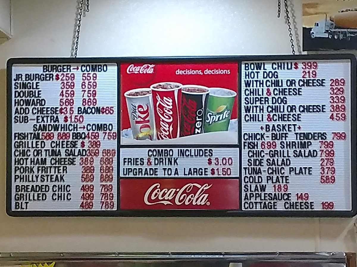 Howard's Place Restaurant - 2