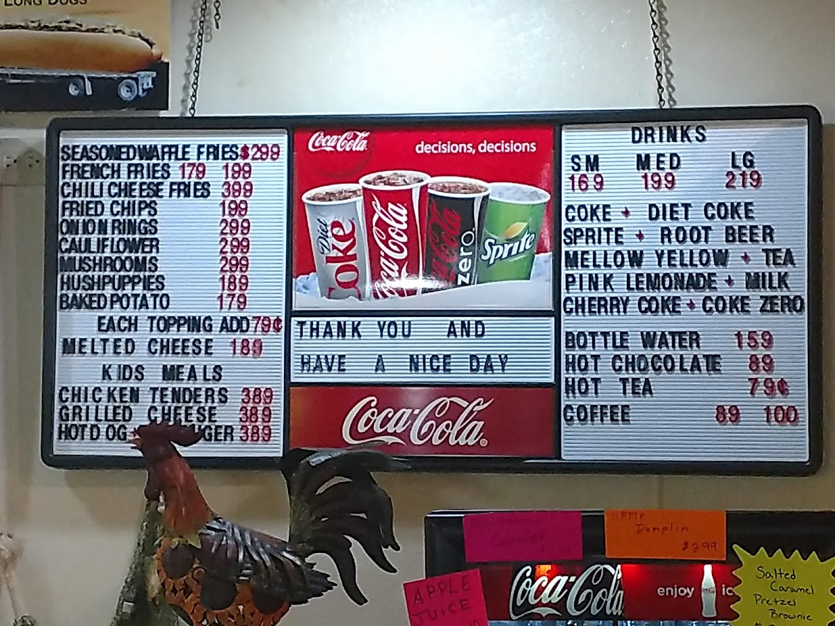 Howard's Place Restaurant - 3