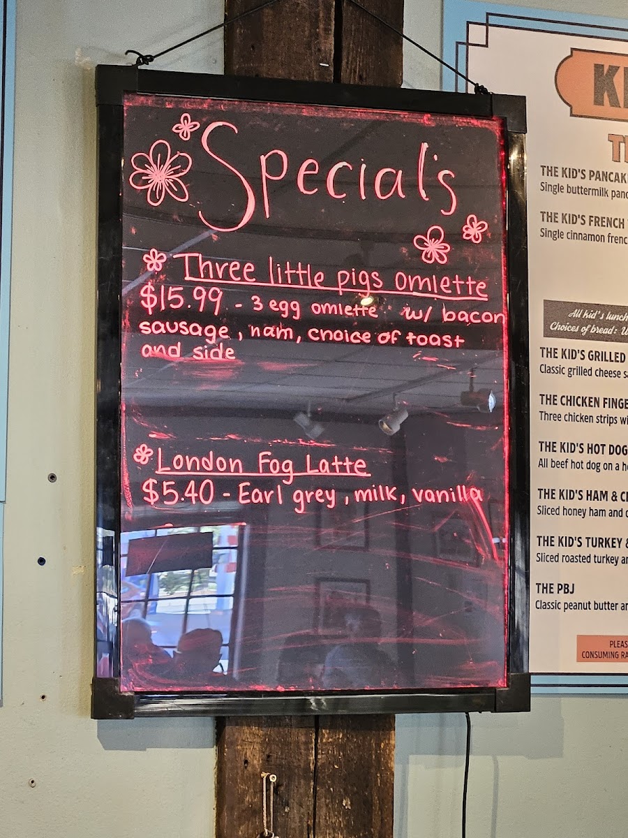 Legend Café & Catering - 1