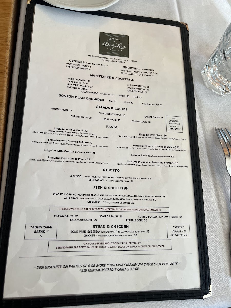 Betty Lou's Seafood & Grill - 3